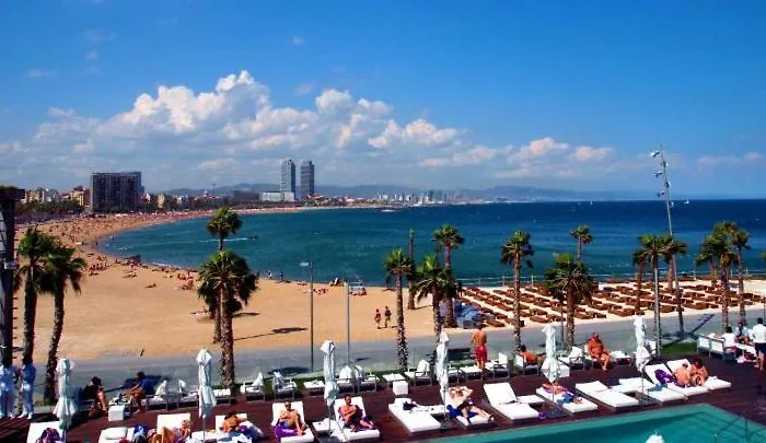 Spacious Yacht Center 5 بوتيل برشلونة